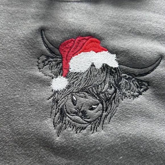 Handmade Embroidered Santa Highland Cow Sweatshirt With Kangaroo Pocket Small - Picture 3 of 8